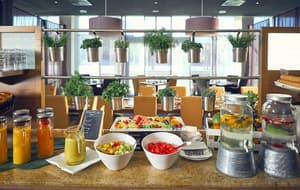 thumbnail: Breakfast area