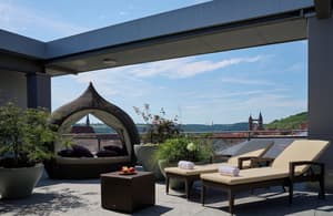 thumbnail: Terrace/patio
