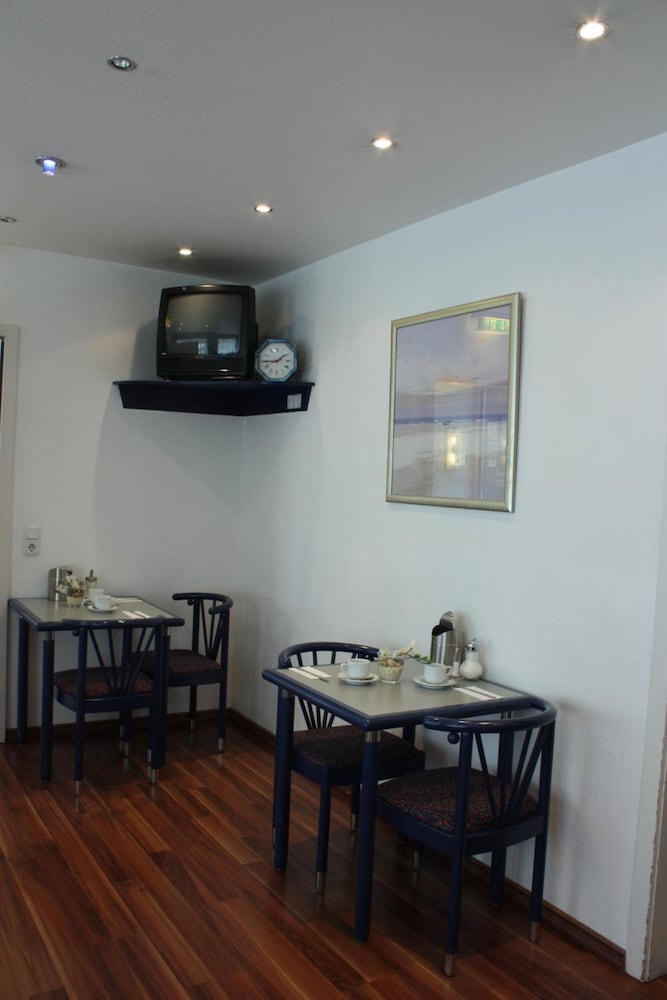 Restaurant-cafeteria