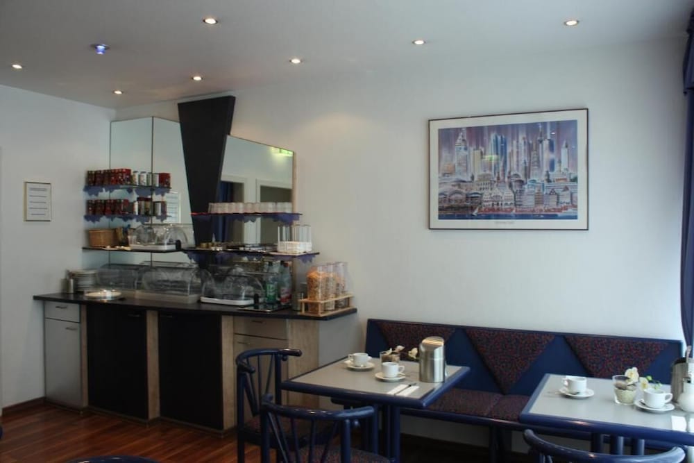 Restaurant-cafeteria