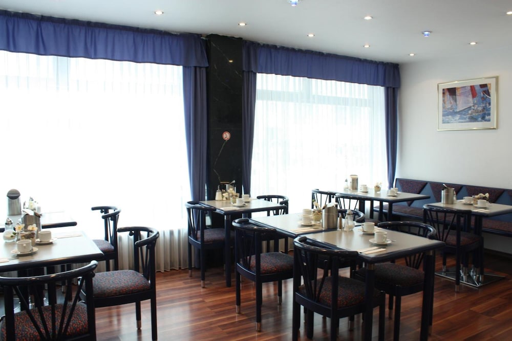 Restaurant-cafeteria