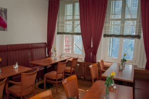 thumbnail: Restaurant
