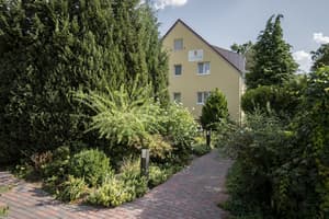 thumbnail: Garden