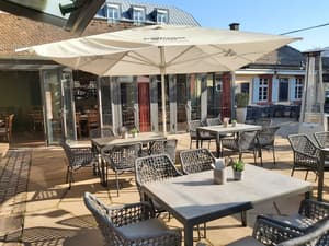 thumbnail: Restaurant