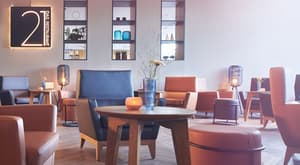 thumbnail: Interior entrance