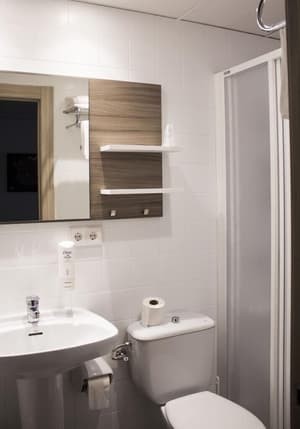 thumbnail: Bathroom