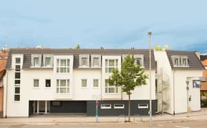 thumbnail: Exterior