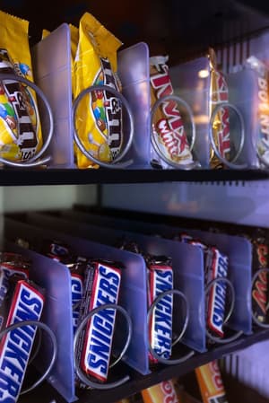 thumbnail: Snack bar