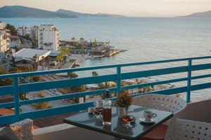 thumbnail: Terrace/patio