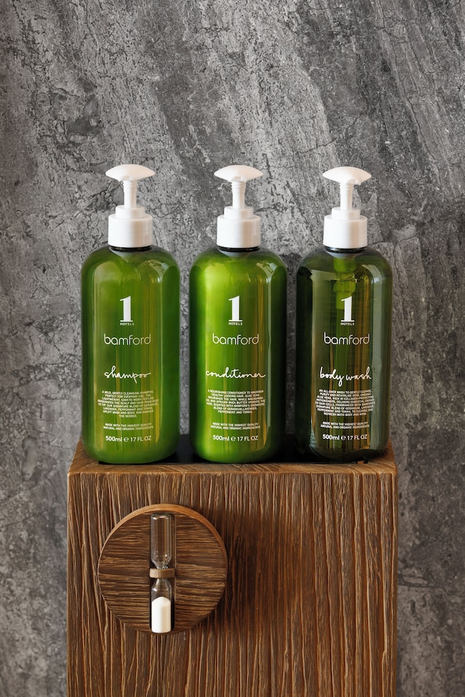 Bathroom amenities