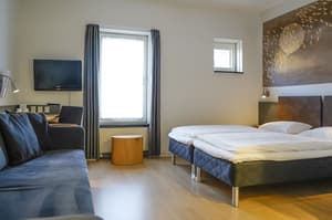 thumbnail: Room