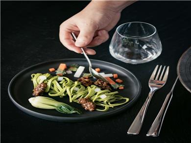 Dining,Dining Area,Restaurant,On-Site