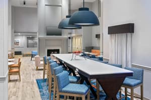 thumbnail: Breakfast area