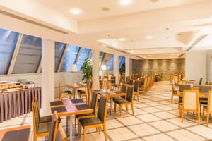 thumbnail: Dining