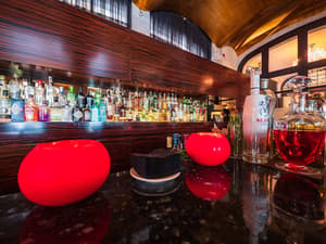 thumbnail: Restaurant