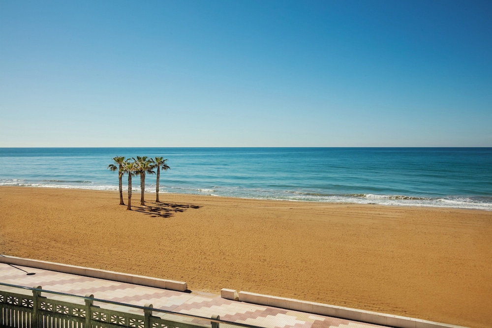 Beach/ocean view