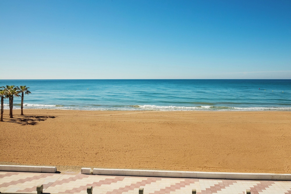 Beach/ocean view