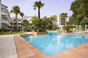 thumbnail: Pool