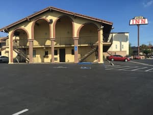 thumbnail: Exterior