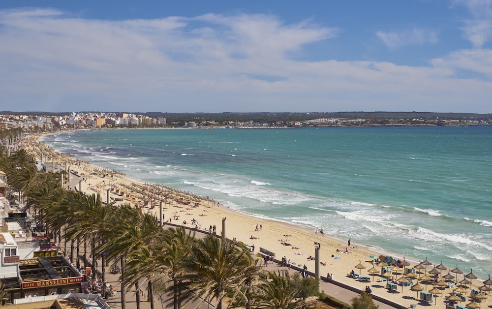 Beach/ocean view
