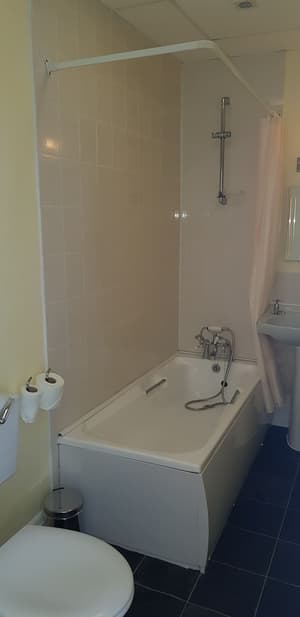 thumbnail: Bathroom