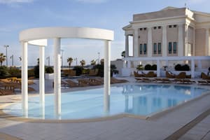 thumbnail: Outdoor pool