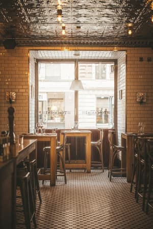 thumbnail: Restaurant