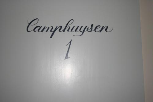 295887974.jpg