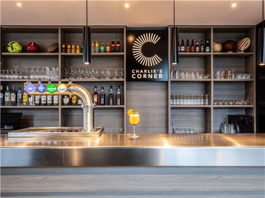 On-Site,Bar/Lounge