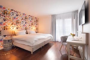 thumbnail: Room