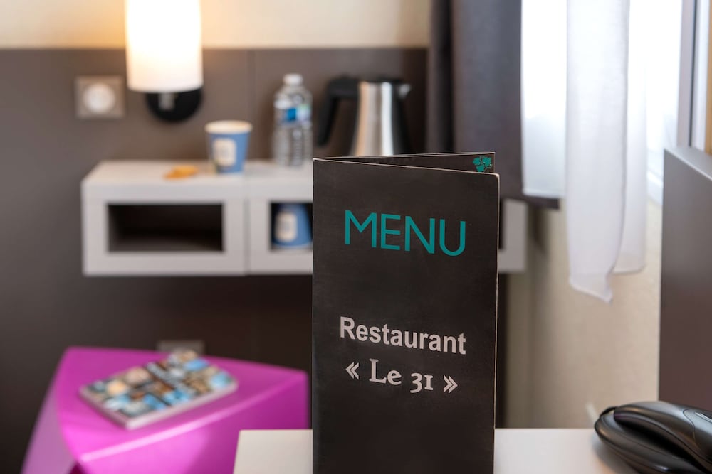 Room amenity