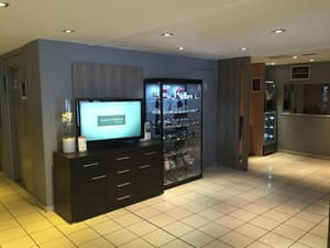 thumbnail: Interior detail