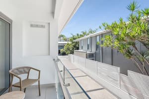thumbnail: Terrace/patio