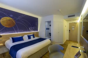 thumbnail: Room