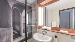 thumbnail: Room amenity