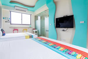 thumbnail: Room