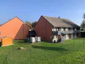 thumbnail: Exterior