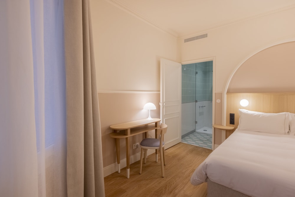 Accessible bathroom