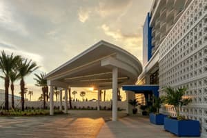 thumbnail: Exterior
