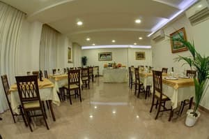 thumbnail: Breakfast area
