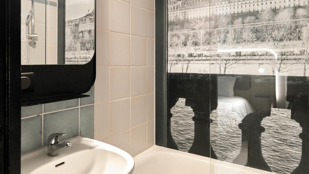Accessible bathroom