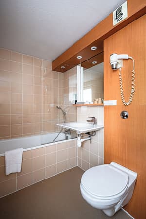 thumbnail: Bathroom