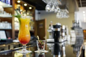 thumbnail: Bar (on property)