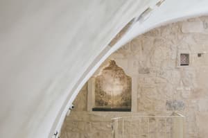 thumbnail: Interior detail