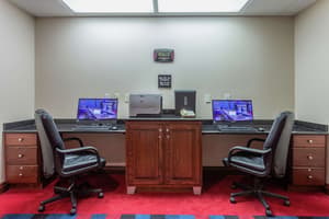 thumbnail: Business center