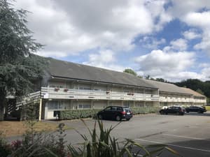 thumbnail: Front of property