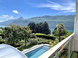 thumbnail: Balcony view