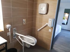 thumbnail: Accessible bathroom