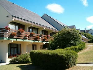 thumbnail: Exterior