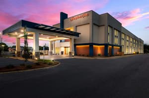 thumbnail: Exterior